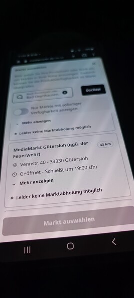 Foto der Mediamarkt-Webseite mit Text, daß Abholung in Gütersloh nicht möglich sei.